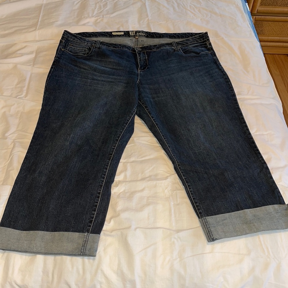 Kut From the cloth capris, 24w.
